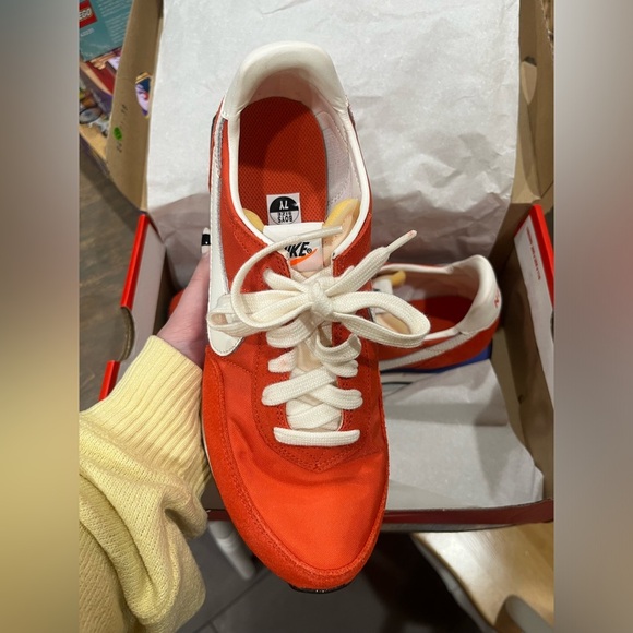 Nike Waffle Trainer 2 "GS" Shoes in Mantra Orange DC6477 800 Sz 7Y Brand New - Picture 4 of 10